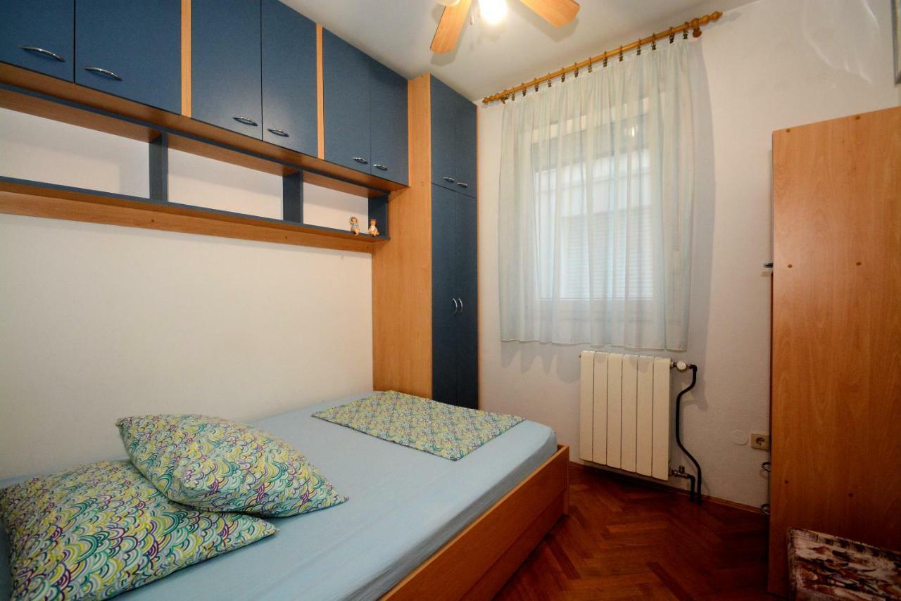 Apartman Vanja Omis Ngoại thất bức ảnh